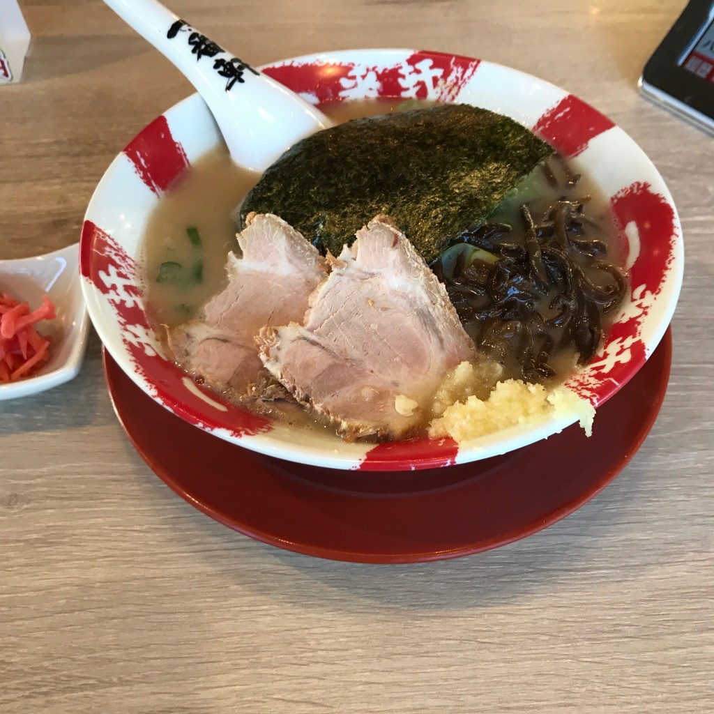 ユーザーが投稿したラーメンの写真 - 実際訪問したユーザーが直接撮影して投稿した猪子石原ラーメン専門店長浜豚骨ラーメン一番軒 総本家店の写真