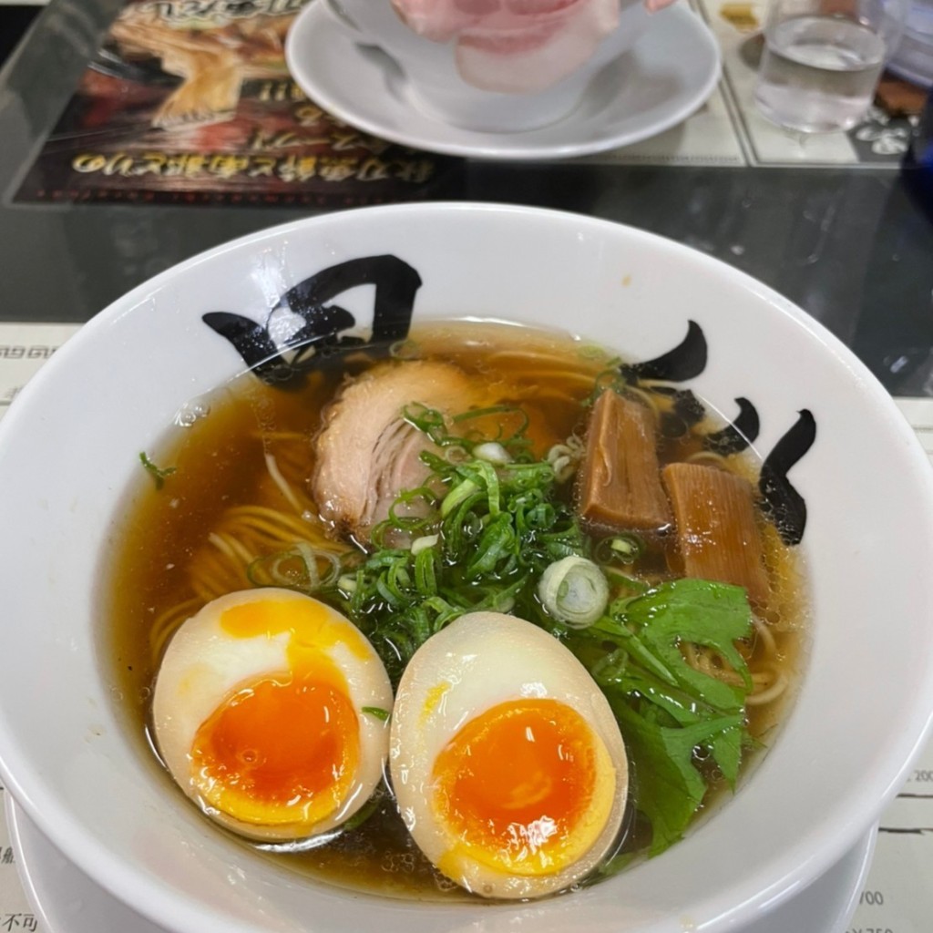 腹八分目こそが至高さんが投稿した猪川町ラーメン専門店のお店黒船/クロフネの写真