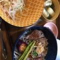 ステーキ丼 - 実際訪問したユーザーが直接撮影して投稿した福光ダイニングバーmeet meat dining 勝のやの写真のメニュー情報