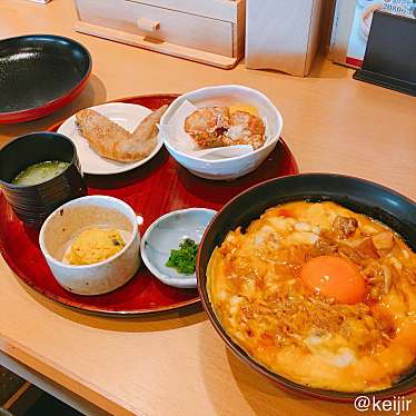 実際訪問したユーザーが直接撮影して投稿した栄焼鳥鳥開総本家 栄ラシック店の写真