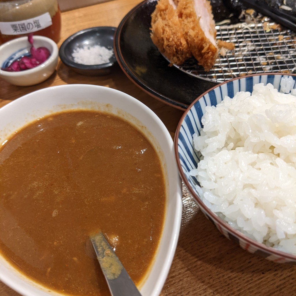 ユーザーが投稿したカレーの写真 - 実際訪問したユーザーが直接撮影して投稿した日本橋室町とんかつとんかつ檍 日本橋店の写真