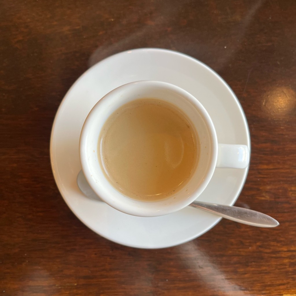 ユーザーが投稿したエスプレッソ シングル  Espressoの写真 - 実際訪問したユーザーが直接撮影して投稿した新宿カフェザ・スリーリトルピッグス さんびきのこぶたの写真