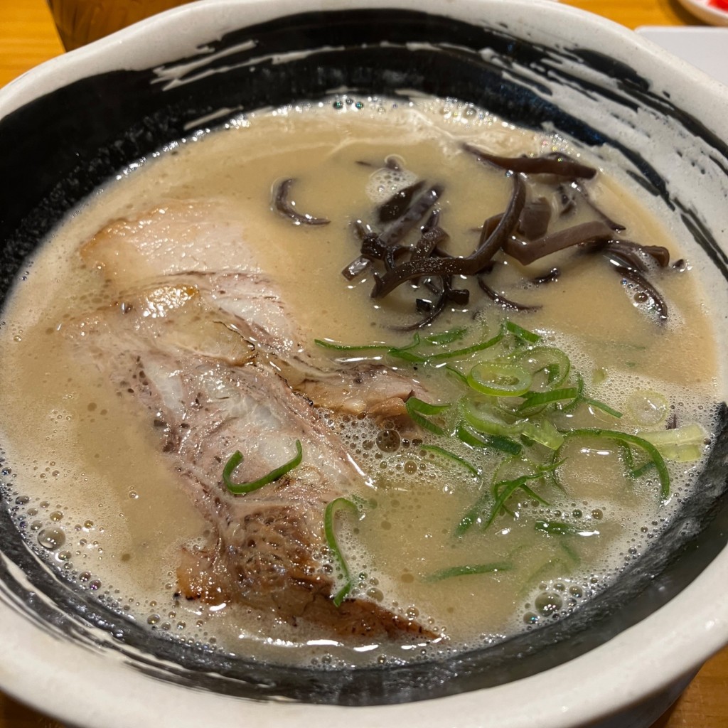 ユーザーが投稿した味玉抜きラーメンの写真 - 実際訪問したユーザーが直接撮影して投稿した池田中町ラーメン / つけ麺石田てっぺいの写真