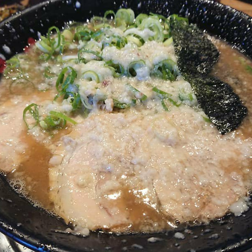 ユーザーが投稿したラーメンの写真 - 実際訪問したユーザーが直接撮影して投稿した六条町ラーメン / つけ麺無鉄砲しゃばとんの写真