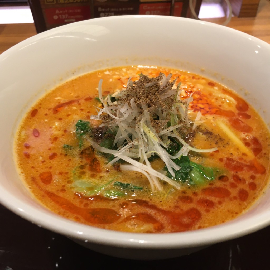 ユーザーが投稿した濃厚ごま担々麺の写真 - 実際訪問したユーザーが直接撮影して投稿した西新宿中華料理おかゆと麺のお店 粥餐庁 京王モール店の写真