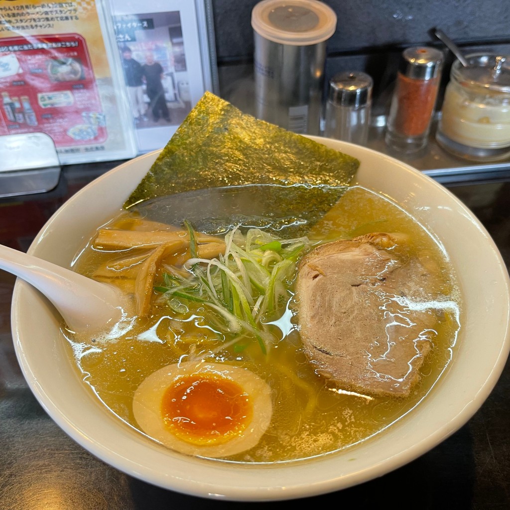 ユーザーが投稿した加茂川塩ラーメンの写真 - 実際訪問したユーザーが直接撮影して投稿した大曲幸町ラーメン / つけ麺らーめん加茂川の写真