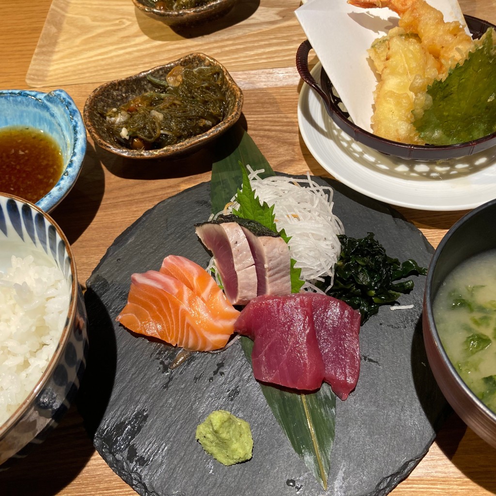 サバトラだいごろうさんが投稿した宇田川町魚介 / 海鮮料理のお店TOKYO FISHERMAN’S WHARF 魚秀~UOHIDE~渋谷宇田川店/トウキョウフィッシャーマンズワーフ ウオヒデシブヤウダガワテンの写真