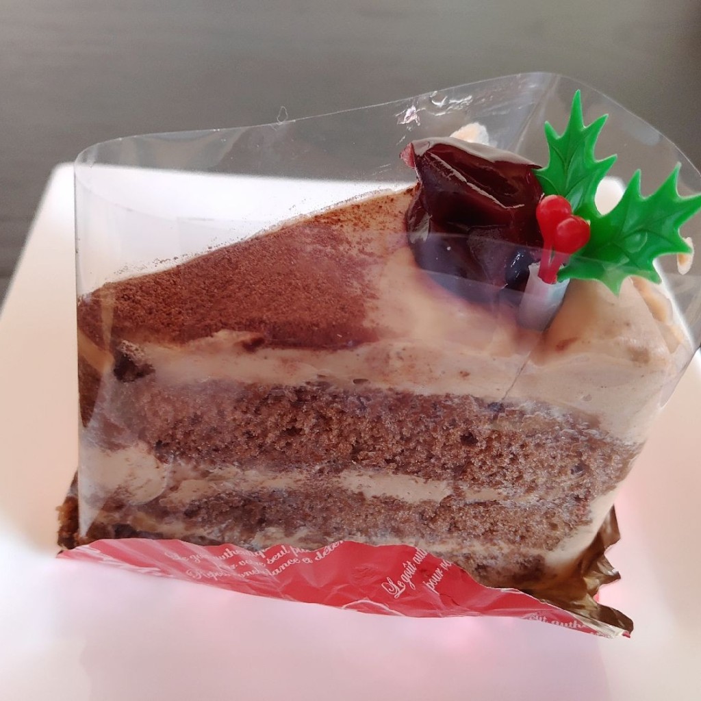 ユーザーが投稿した生チョコレートケーキの写真 - 実際訪問したユーザーが直接撮影して投稿した塩井町塩野ケーキ菓子工房 白いくも 公園通り店の写真