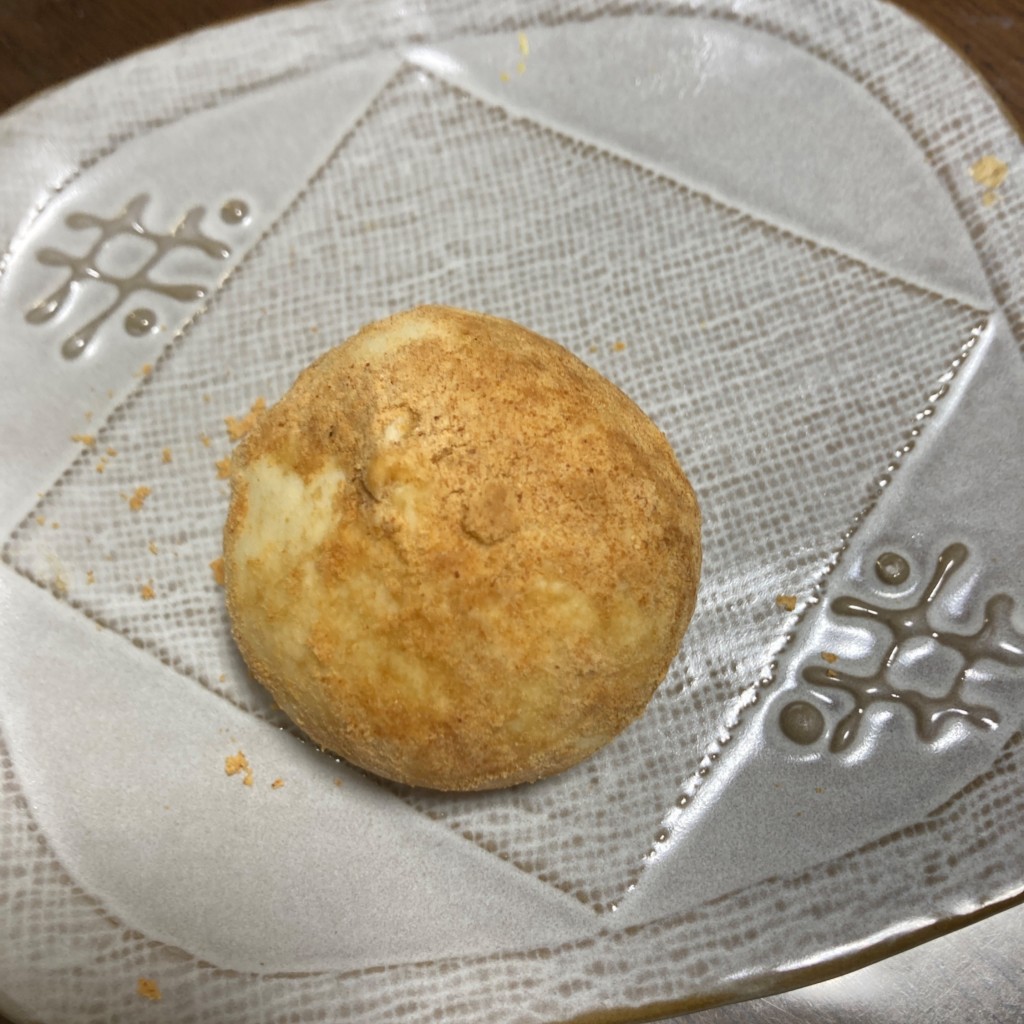 ユーザーが投稿した黒蜜きな粉のもちポテトの写真 - 実際訪問したユーザーが直接撮影して投稿した川向町ベーカリーミニワン 宇都宮パセオ店の写真