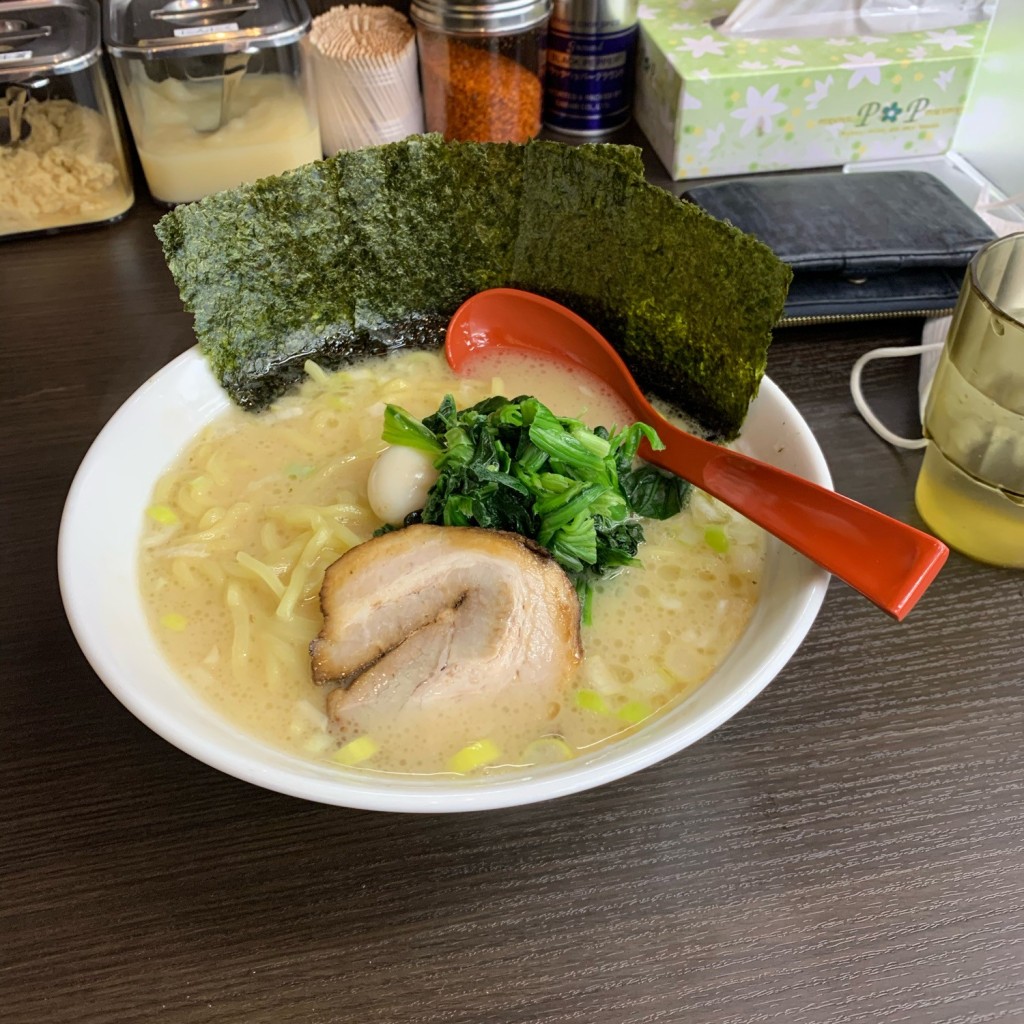 ふっきーさんさんが投稿した南新保町ラーメン / つけ麺のお店魂心家 金沢店/コンシンヤの写真