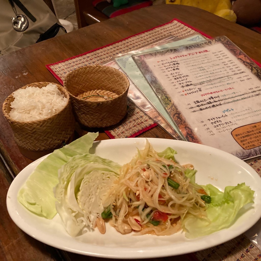 実際訪問したユーザーが直接撮影して投稿した高島タイ料理トゥクトゥクの写真