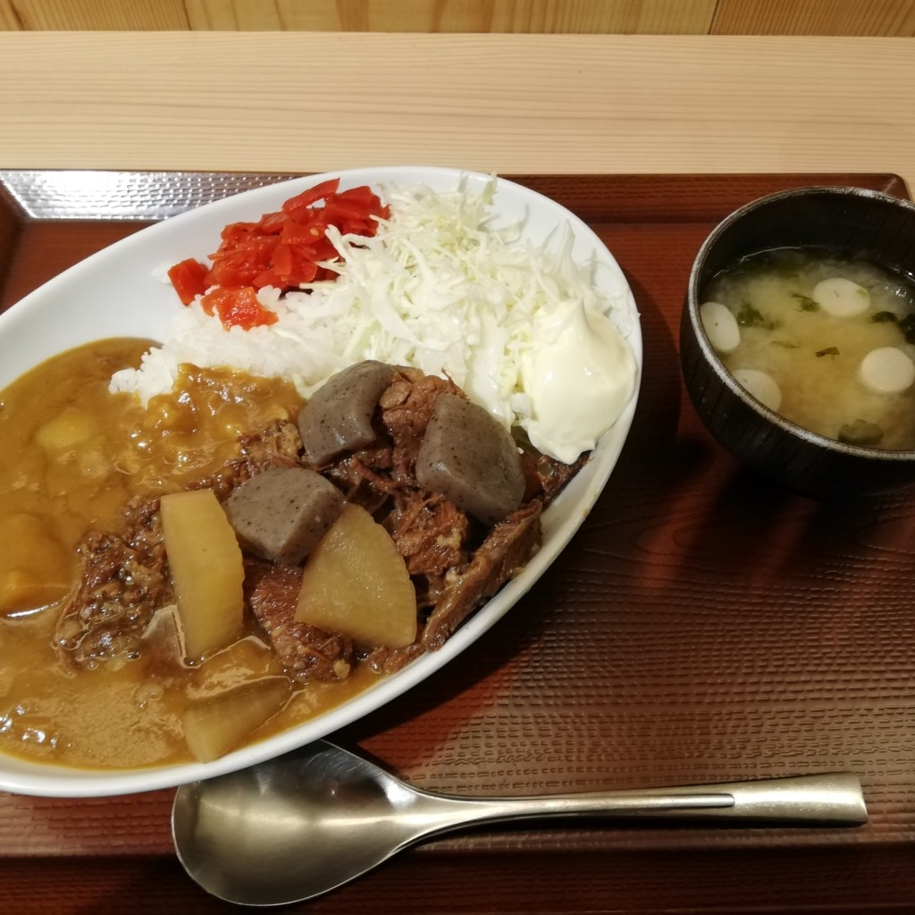 ユーザーが投稿した牛すじカレーの写真 - 実際訪問したユーザーが直接撮影して投稿した西新宿定食屋わおん。の写真