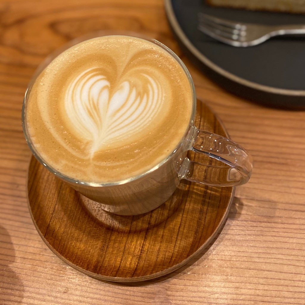 ユーザーが投稿したラテの写真 - 実際訪問したユーザーが直接撮影して投稿した吉敷町カフェアップコーヒーの写真