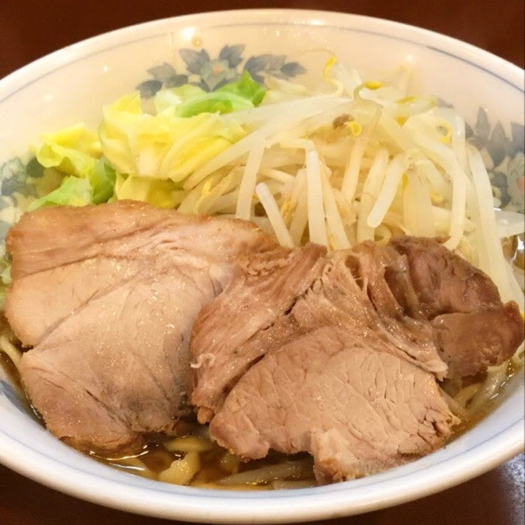 ろろろんひさんが投稿した等々力ラーメン専門店のお店らーめん陸 尾山台店/ラーメンリク オヤマダイテンの写真