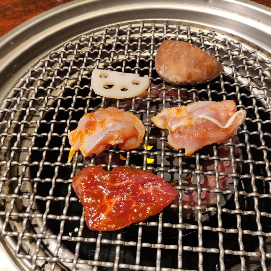 ユーザーが投稿したいろいろ焼肉セットの写真 - 実際訪問したユーザーが直接撮影して投稿した笹塚焼肉焼肉店にくるの写真