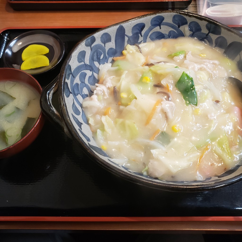 はっぴぃさんが投稿した日吉町ラーメン / つけ麺のお店十五万石ラーメンひろひろ/ジュウゴマンゴクラーメンヒロヒロの写真