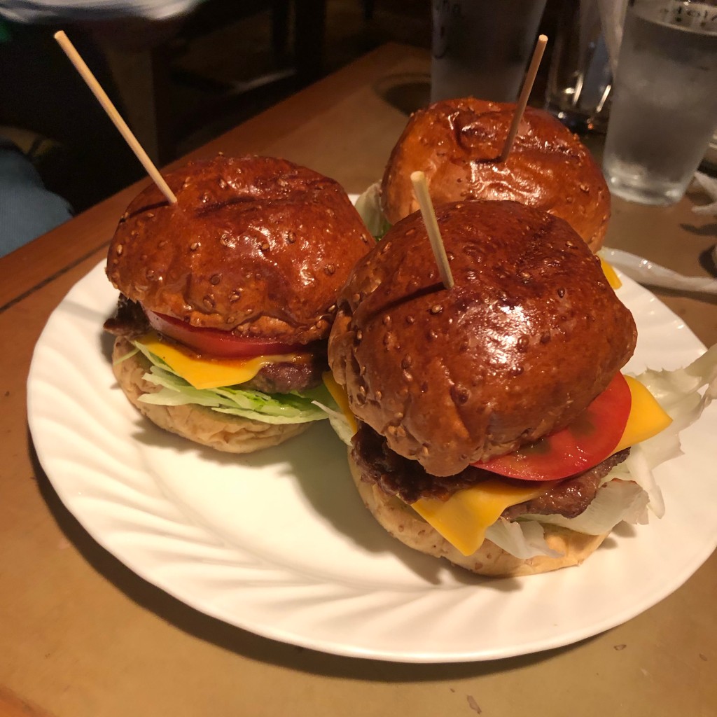 ユーザーが投稿したハンバーガーの写真 - 実際訪問したユーザーが直接撮影して投稿した布田ビアホールJACKSON HOLEの写真
