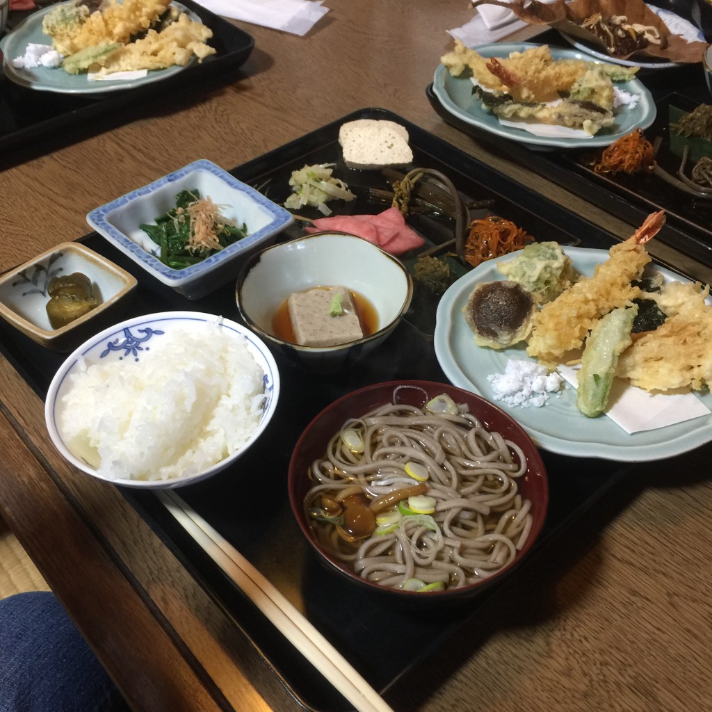 ユーザーが投稿したほうば味噌付 山菜定食(松)の写真 - 実際訪問したユーザーが直接撮影して投稿した西之一色町定食屋お食事処 大喜の写真