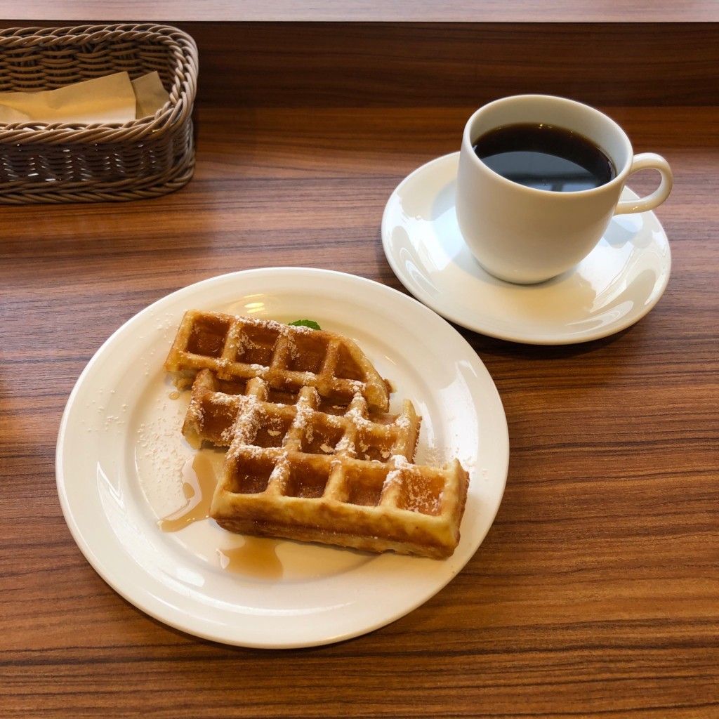 ユーザーが投稿したプレーンワッフルの写真 - 実際訪問したユーザーが直接撮影して投稿した曙町喫茶店本棚珈琲の写真