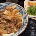 肉カケうどん - 実際訪問したユーザーが直接撮影して投稿した湘南台うどん丸亀製麺 湘南台店の写真のメニュー情報