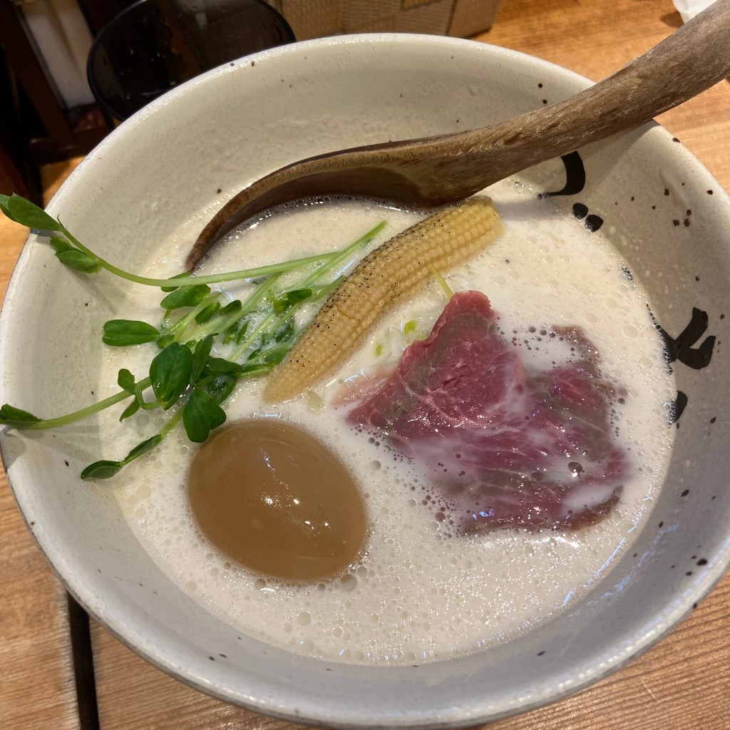 ユーザーが投稿した牛骨ラーメンの写真 - 実際訪問したユーザーが直接撮影して投稿した道修町ラーメン / つけ麺牛骨ら〜めん ぶっこ志 北浜店の写真