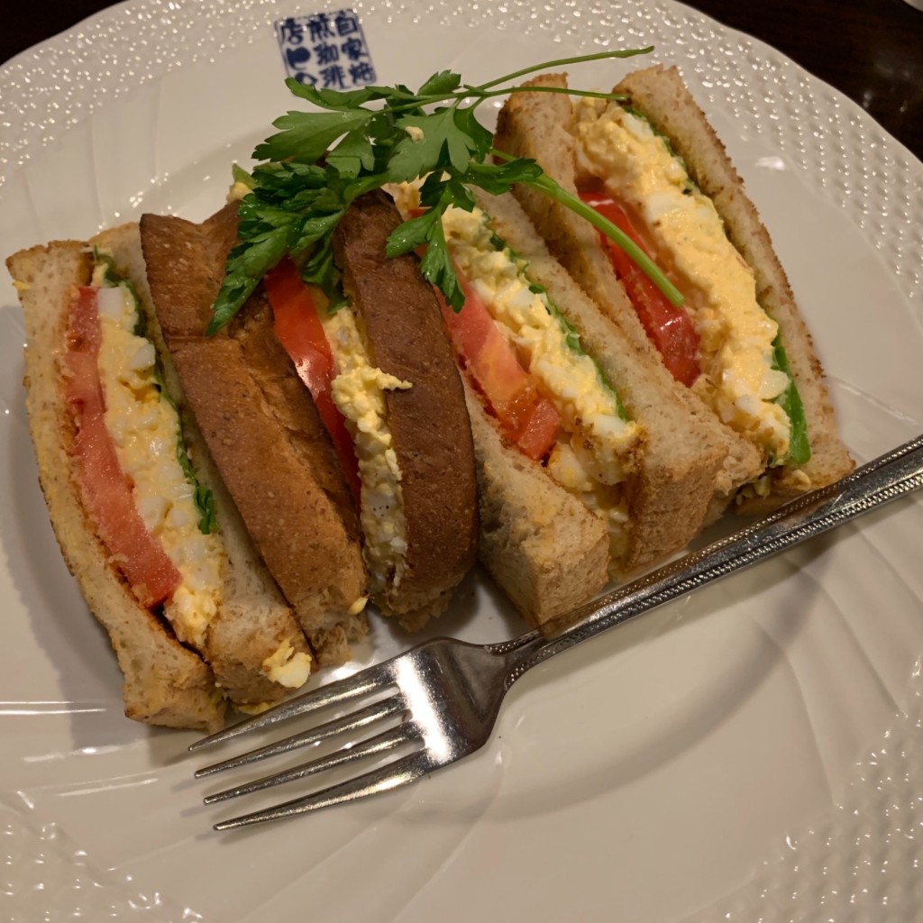 ユーザーが投稿したエッグ&トマトの写真 - 実際訪問したユーザーが直接撮影して投稿した小野原西カフェヒロコーヒー 箕面小野原店の写真