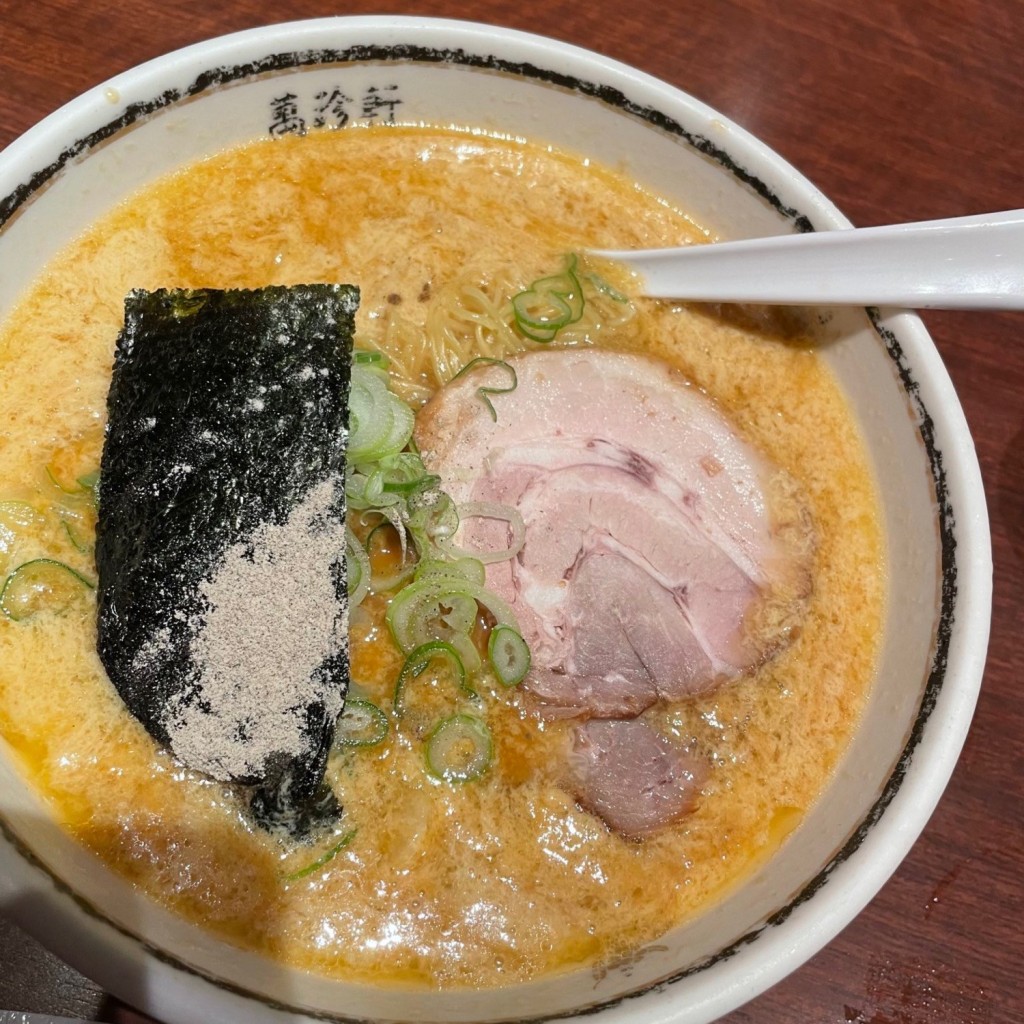 TAMAGOoさんが投稿した太閤通ラーメン / つけ麺のお店萬珍軒/マンチンケンの写真