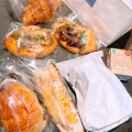 クロワッサン - 実際訪問したユーザーが直接撮影して投稿した中ノベーカリーパンとお菓子のお店flip-flapの写真のメニュー情報