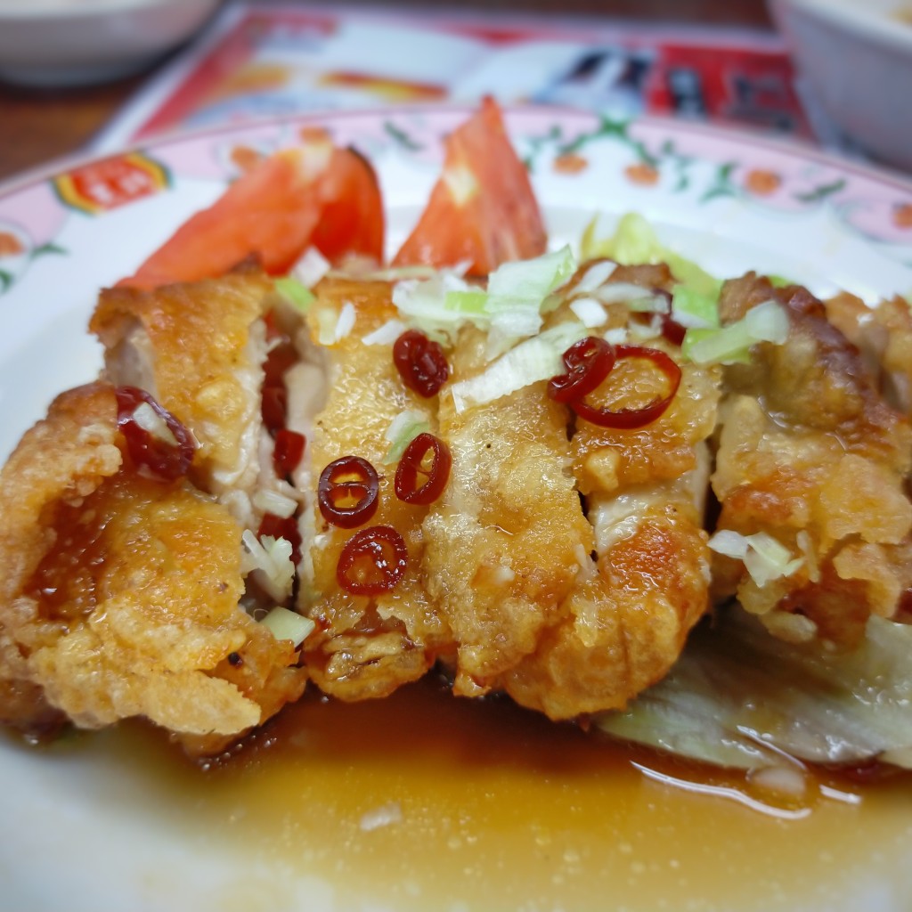 ユーザーが投稿した油淋鶏の写真 - 実際訪問したユーザーが直接撮影して投稿した平塚餃子餃子の王将 戸越銀座店の写真