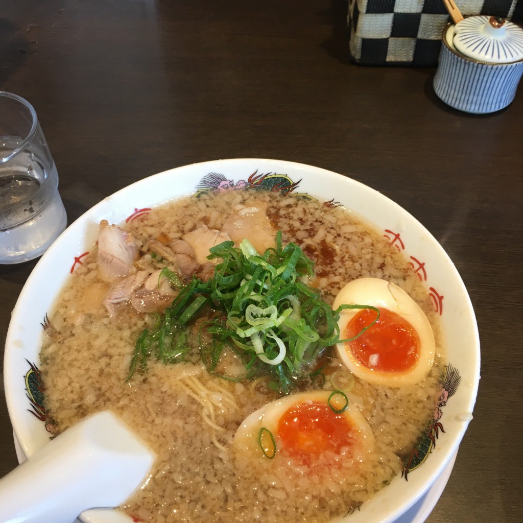 ユーザーが投稿した味玉ラーメンの写真 - 実際訪問したユーザーが直接撮影して投稿した道光寺町ラーメン専門店来来亭 西尾店の写真