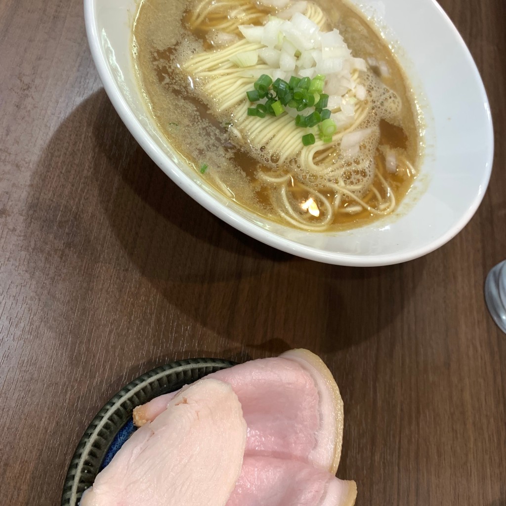 ユーザーが投稿した煮干ラーメンの写真 - 実際訪問したユーザーが直接撮影して投稿した飯塚ラーメン専門店ヌードル&スパイスカレー 今日の1番の写真