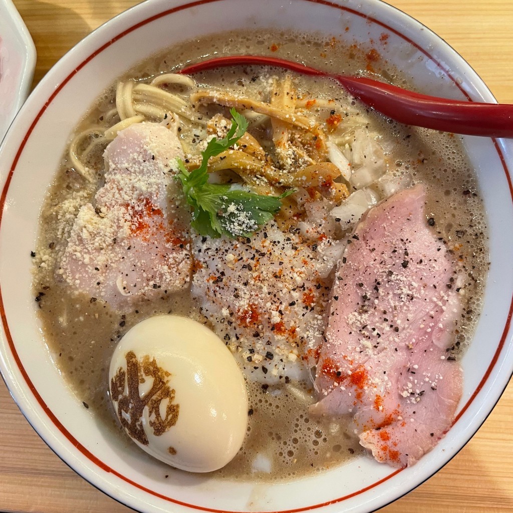 ユーザーが投稿した濃厚鶏白湯ラーメンの写真 - 実際訪問したユーザーが直接撮影して投稿した元浜町ラーメン / つけ麺號tetuの写真