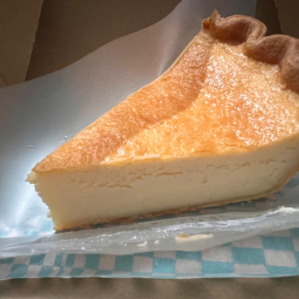 ユーザーが投稿したチーズタルトの写真 - 実際訪問したユーザーが直接撮影して投稿した南幸カフェキルフェボン 横浜店の写真