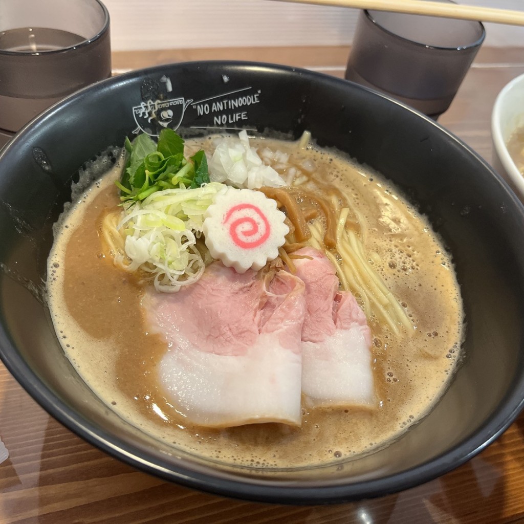 ユーザーが投稿した鶏煮込み味噌ラーメンの写真 - 実際訪問したユーザーが直接撮影して投稿した木太町ラーメン専門店ANTI NOODLEの写真