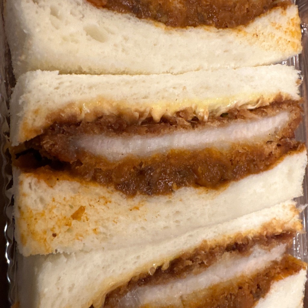 ユーザーが投稿した熱々サンド カツカレーの写真 - 実際訪問したユーザーが直接撮影して投稿した関口ベーグル関口フランスパン パティスリーダノワーズ店の写真