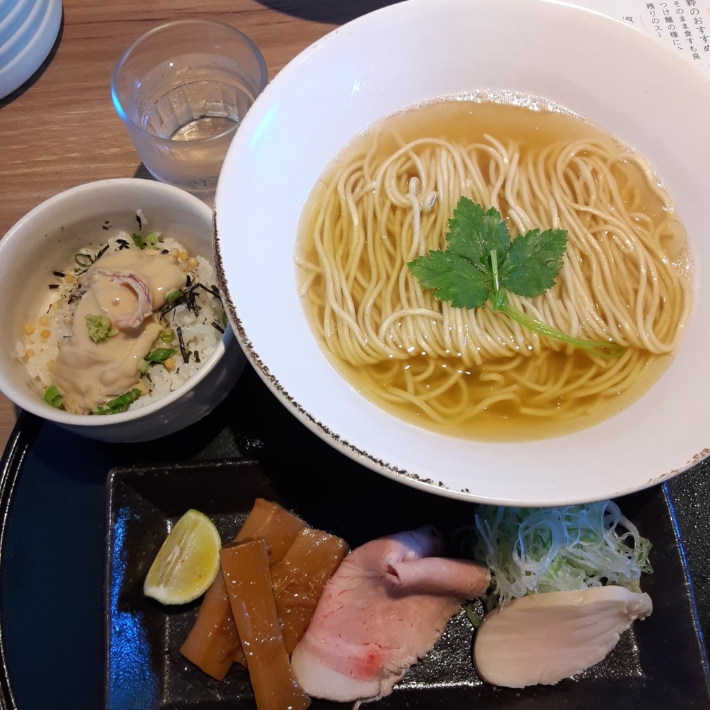 ユーザーが投稿した真鯛の潮ラーメンの写真 - 実際訪問したユーザーが直接撮影して投稿した天川大島町ラーメン専門店麺や Co粋の写真