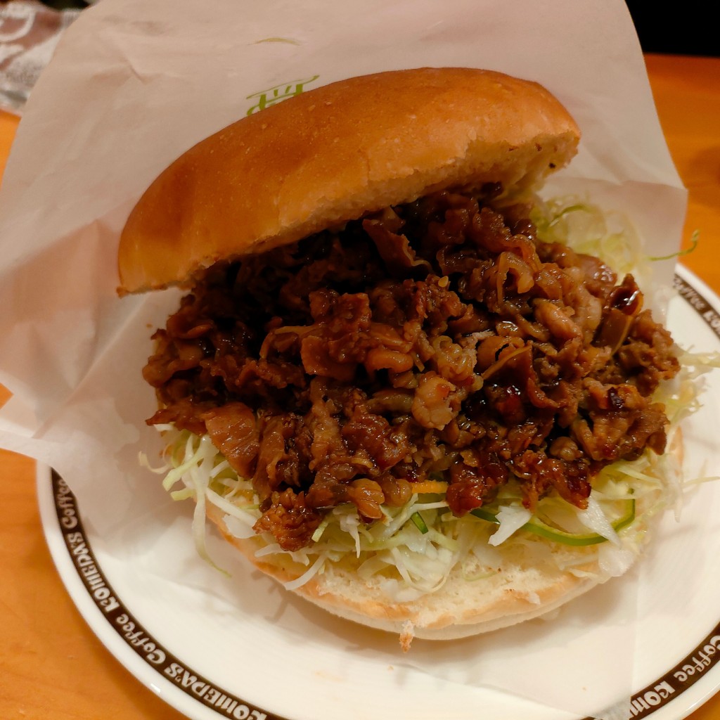 ユーザーが投稿した牛肉だくバーガーの写真 - 実際訪問したユーザーが直接撮影して投稿した下須頃喫茶店コメダ珈琲店 三条店の写真