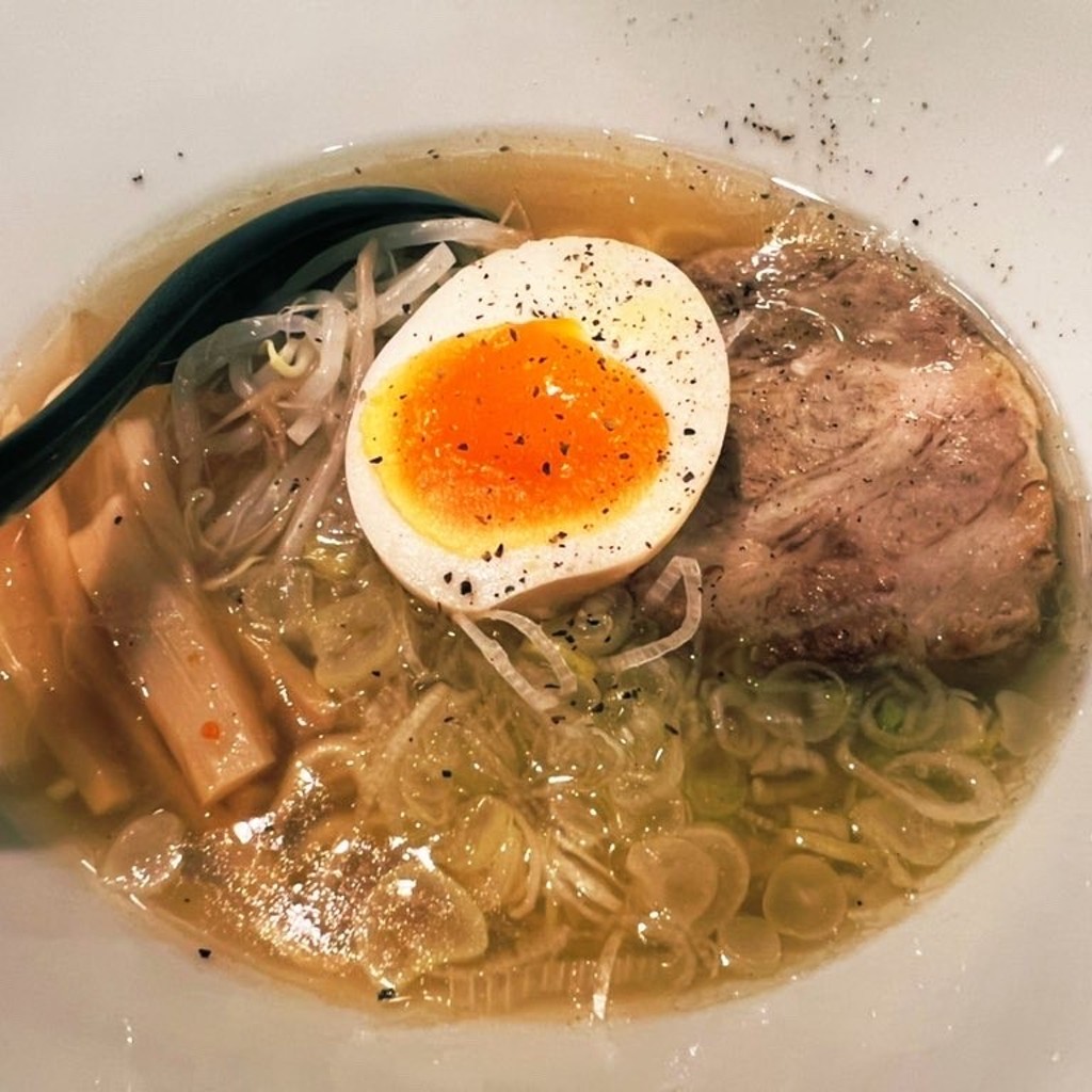 ユーザーが投稿した牛骨ラーメンの写真 - 実際訪問したユーザーが直接撮影して投稿した下伊勢ラーメン専門店牛骨ラーメン たかうなの写真