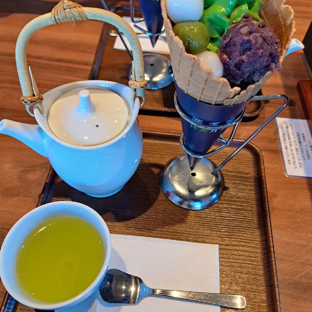 ユーザーが投稿した白玉ソフト お茶の写真 - 実際訪問したユーザーが直接撮影して投稿した上町カフェ西条園 抹茶カフェ 西尾本店の写真