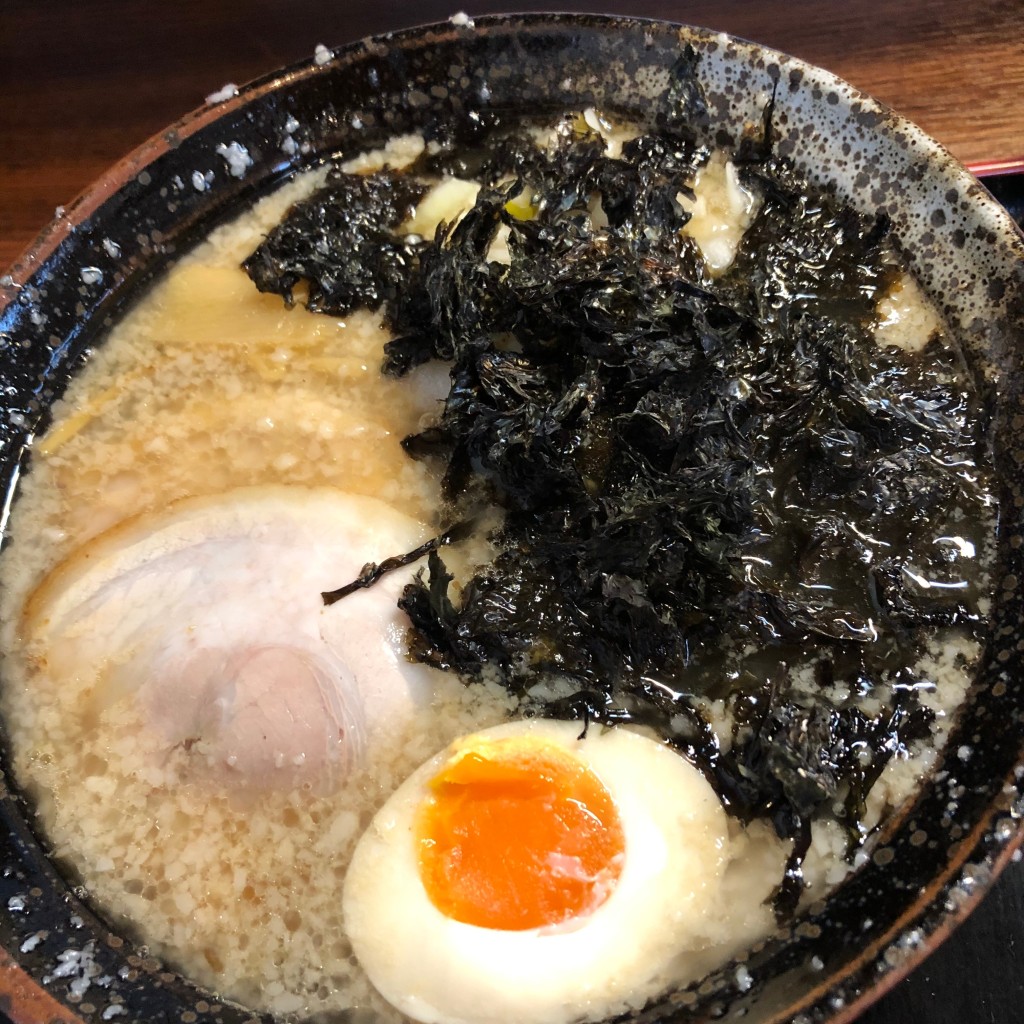 ユーザーが投稿した背脂岩のりラーメンの写真 - 実際訪問したユーザーが直接撮影して投稿した小新西ラーメン専門店麺処 遥かの写真