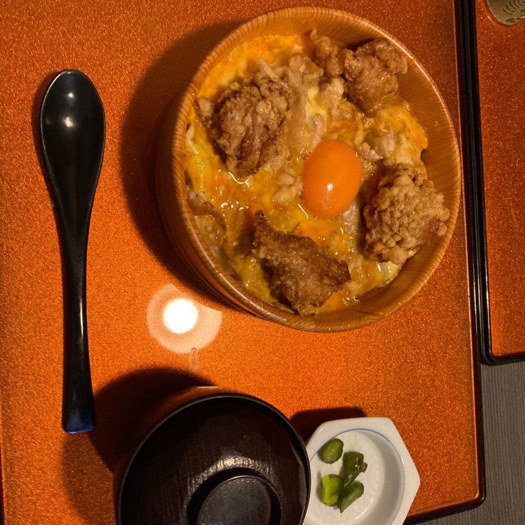 ユーザーが投稿したランチ親子丼 特上の写真 - 実際訪問したユーザーが直接撮影して投稿した青山郷土料理河良の写真
