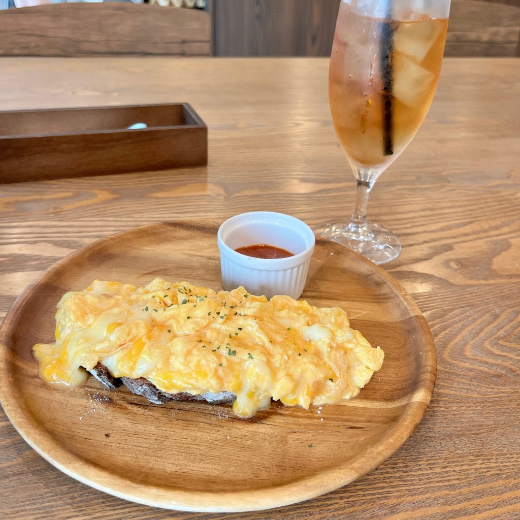 ユーザーが投稿したエッグチーズトーストの写真 - 実際訪問したユーザーが直接撮影して投稿した目黒本町ベーカリーブレッド マチエールの写真