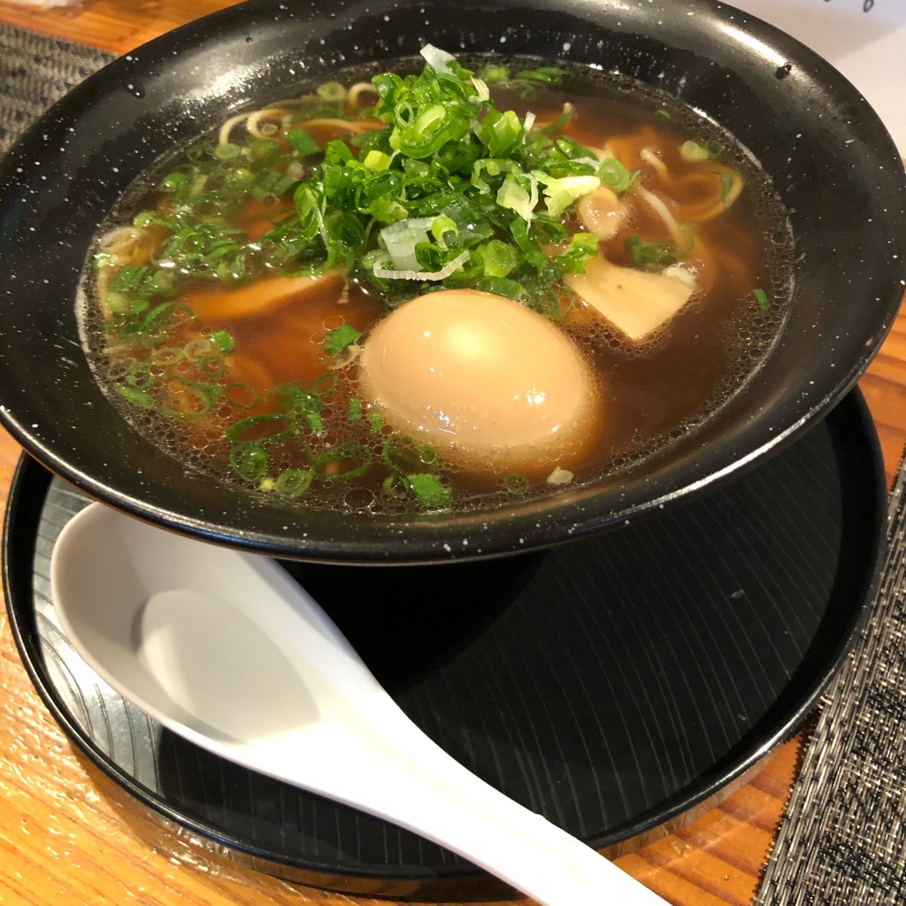 ユーザーが投稿したラーメン醤油の写真 - 実際訪問したユーザーが直接撮影して投稿した高須新町居酒屋食べ処 飲み処 みもとの写真