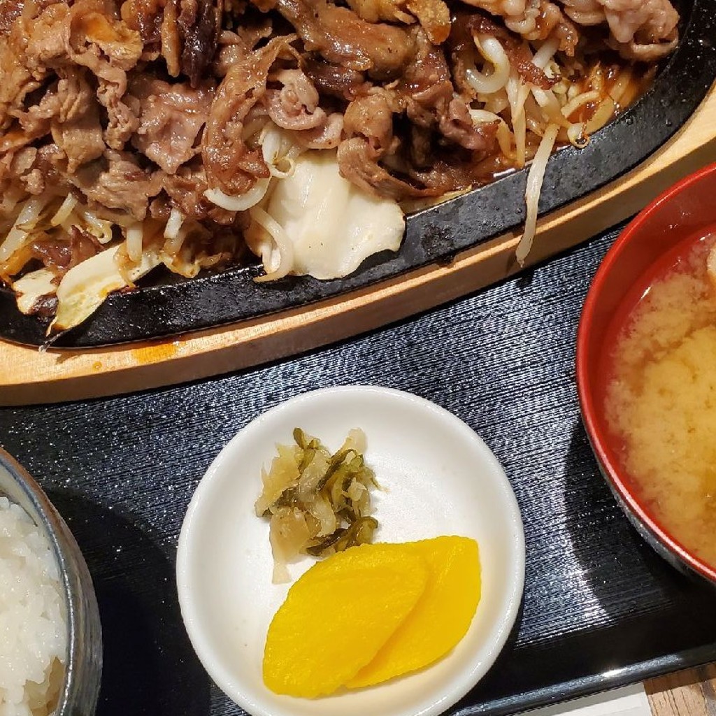 ユーザーが投稿した焼き肉御膳の写真 - 実際訪問したユーザーが直接撮影して投稿した下臼井すき焼き博多にしやま 福岡空港店の写真