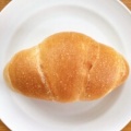 塩バターパン - 実際訪問したユーザーが直接撮影して投稿した五十嵐中島ベーカリー小さなパン屋さん つくしの写真のメニュー情報