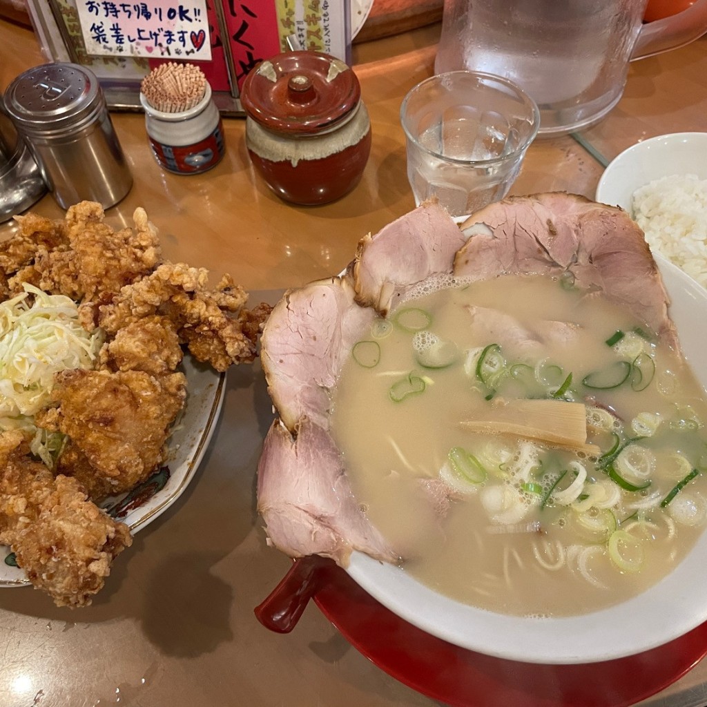 Pomumさんが投稿した一乗寺高槻町ラーメン専門店のお店中華そば 高安/チュウカソバ タカヤスの写真