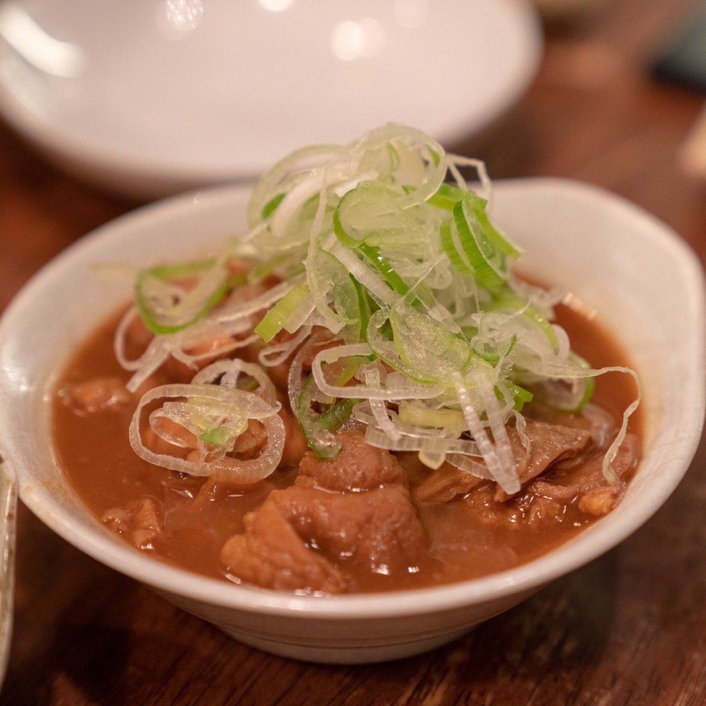 でっちーさんが投稿した新宿居酒屋のお店もつ煮込み専門店 沼田/もつにこみせんもんてん ぬまたの写真