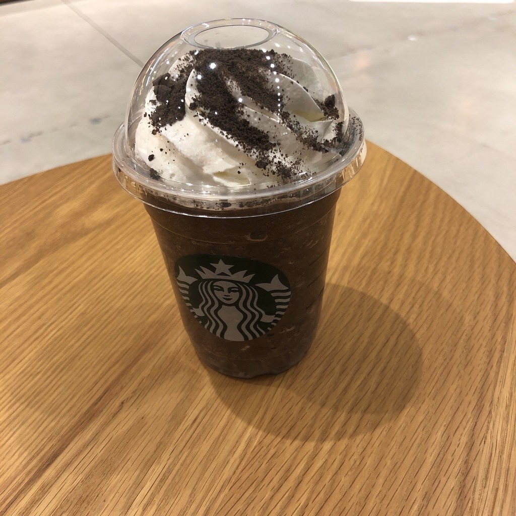 ユーザーが投稿したチョコオンザフラペチーノの写真 - 実際訪問したユーザーが直接撮影して投稿した筒井カフェスターバックスコーヒー TSUTAYA BOOKSTORE エミフルMASAKI店の写真