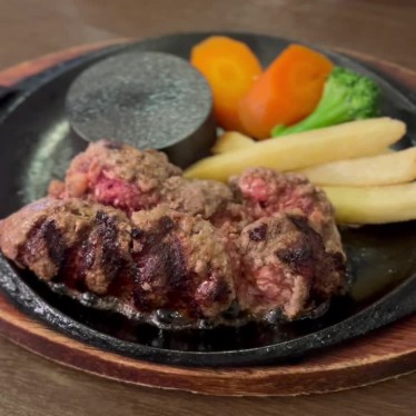 実際訪問したユーザーが直接撮影して投稿した婦中町西ヶ丘肉料理洋食だんらん 婦中店の写真