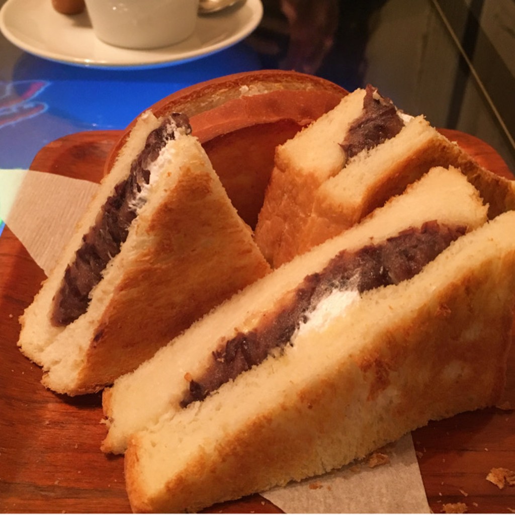 ユーザーが投稿したあんトーストの写真 - 実際訪問したユーザーが直接撮影して投稿した栄喫茶店珈琲処 カラスの写真